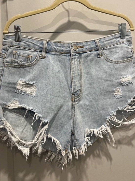 Pants - Frayed Hem Light Blue Denim Shorts